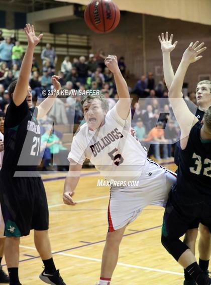 Thumbnail 3 in Arickaree/Woodlin vs. Otis  (CHSAA 1A District Playoff) photogallery.