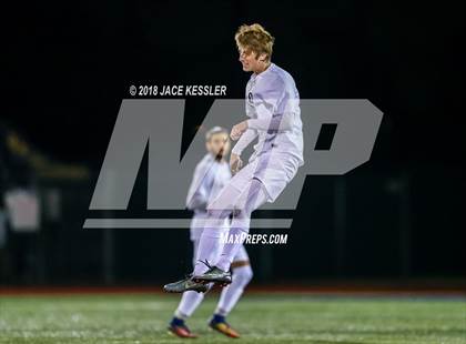 Thumbnail 1 in Aliso Niguel vs. Sunny Hills (CIF SS D2 Final) photogallery.