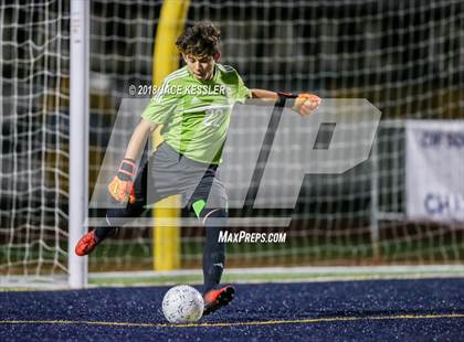 Thumbnail 3 in Aliso Niguel vs. Sunny Hills (CIF SS D2 Final) photogallery.
