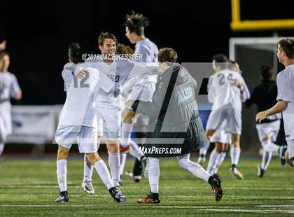 Thumbnail 3 in Aliso Niguel vs. Sunny Hills (CIF SS D2 Final) photogallery.