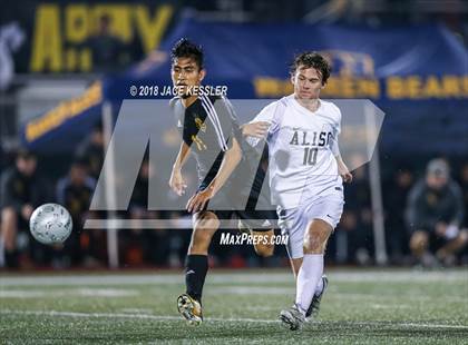 Thumbnail 2 in Aliso Niguel vs. Sunny Hills (CIF SS D2 Final) photogallery.