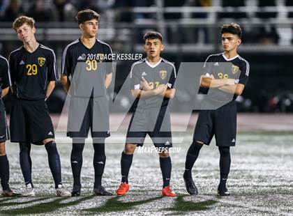 Thumbnail 3 in Aliso Niguel vs. Sunny Hills (CIF SS D2 Final) photogallery.