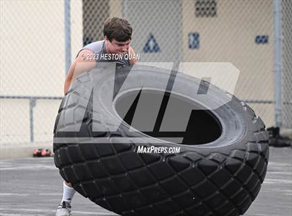 Thumbnail 1 in Surf City Lineman Competition photogallery.