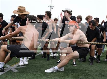 Thumbnail 3 in Surf City Lineman Competition photogallery.