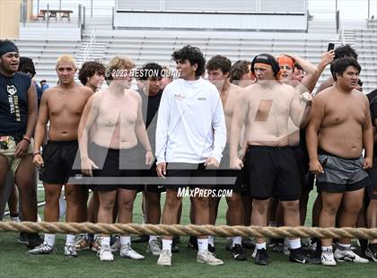 Thumbnail 2 in Surf City Lineman Competition photogallery.