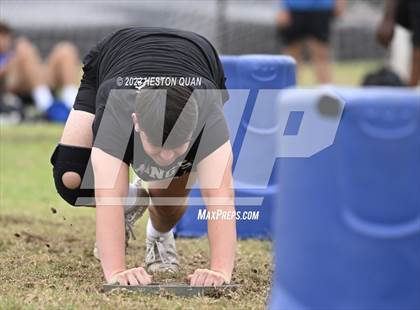 Thumbnail 2 in Surf City Lineman Competition photogallery.