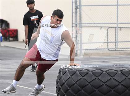 Thumbnail 3 in Surf City Lineman Competition photogallery.