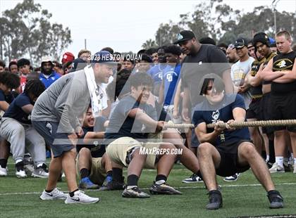 Thumbnail 2 in Surf City Lineman Competition photogallery.