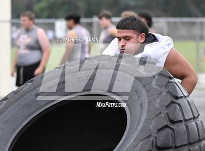 Thumbnail 1 in Surf City Lineman Competition photogallery.