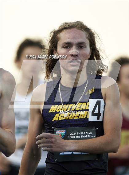 Thumbnail 1 in FHSAA 2A Finals (800 Meter) photogallery.