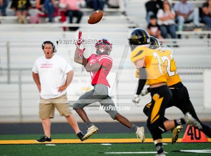 Thumbnail 1 in Manti @ Union photogallery.