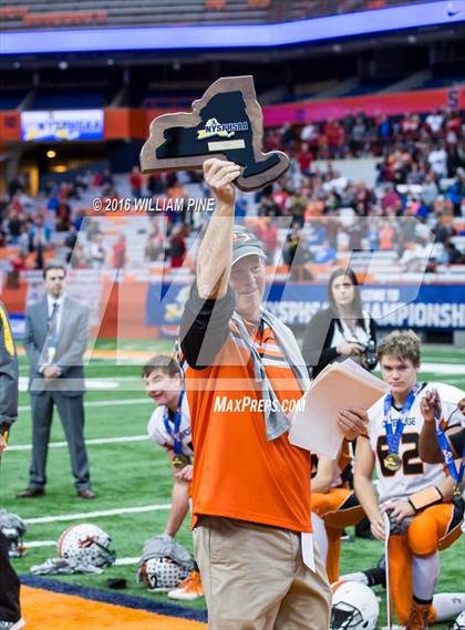 Thumbnail 2 in Maple Grove vs. Cambridge (NYSPHSAA Class D Final) photogallery.
