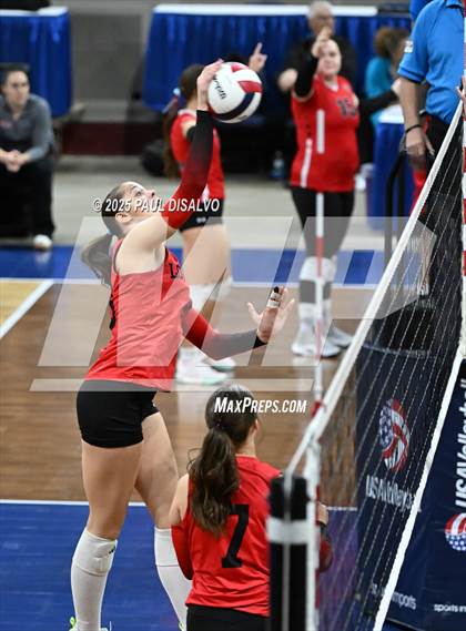 Thumbnail 1 in Pine Creek vs. Loveland (CHSAA 5A 1st Round) photogallery.