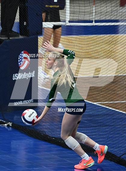 Thumbnail 2 in Pine Creek vs. Loveland (CHSAA 5A 1st Round) photogallery.