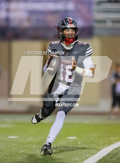 Thumbnail 1 in Pioneer vs. Liberty Hill (UIL Football 5A Division 2 Region 4 Area) photogallery.