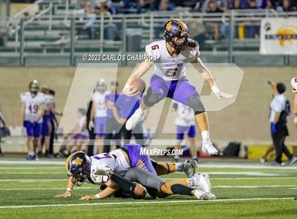 Thumbnail 3 in Pioneer vs. Liberty Hill (UIL Football 5A Division 2 Region 4 Area) photogallery.