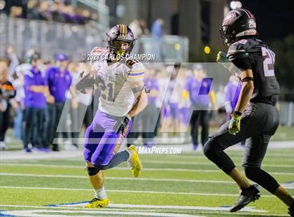 Thumbnail 2 in Pioneer vs. Liberty Hill (UIL Football 5A Division 2 Region 4 Area) photogallery.