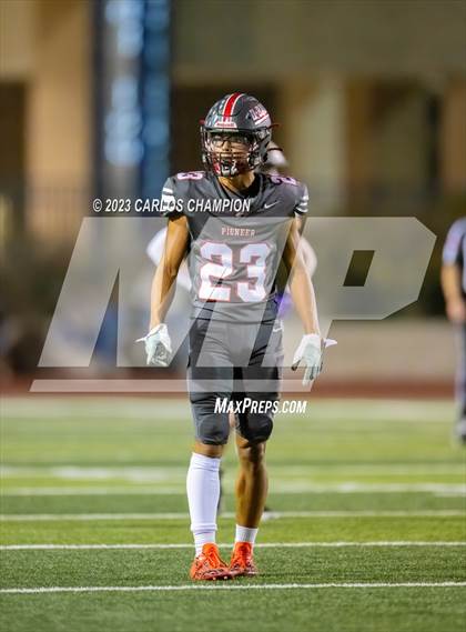 Thumbnail 3 in Pioneer vs. Liberty Hill (UIL Football 5A Division 2 Region 4 Area) photogallery.