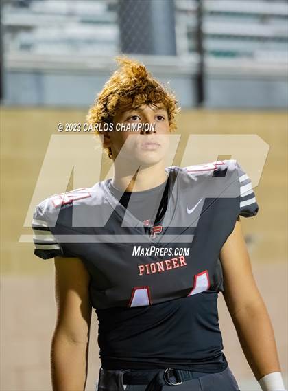 Thumbnail 1 in Pioneer vs. Liberty Hill (UIL Football 5A Division 2 Region 4 Area) photogallery.