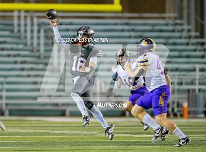 Thumbnail 3 in Pioneer vs. Liberty Hill (UIL Football 5A Division 2 Region 4 Area) photogallery.
