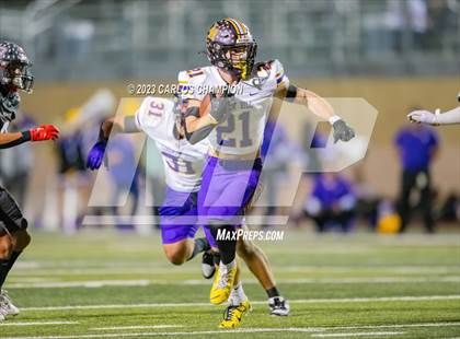 Thumbnail 1 in Pioneer vs. Liberty Hill (UIL Football 5A Division 2 Region 4 Area) photogallery.