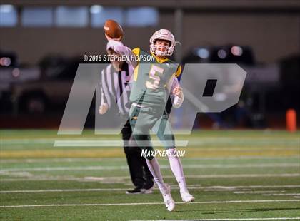 Thumbnail 3 in Ripon Christian vs. Hilmar (CIF SJS D6 Final) photogallery.