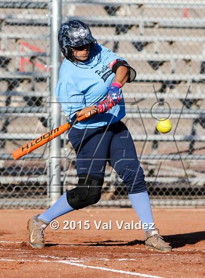Thumbnail 1 in Flowing Wells vs. Pueblo (Tucson Badger Invitational) photogallery.