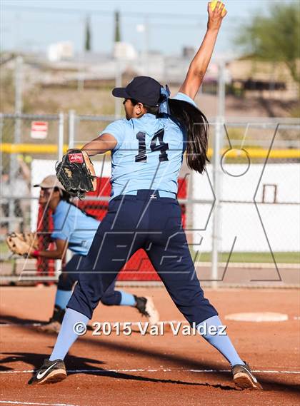Thumbnail 1 in Flowing Wells vs. Pueblo (Tucson Badger Invitational) photogallery.