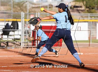 Thumbnail 3 in Flowing Wells vs. Pueblo (Tucson Badger Invitational) photogallery.