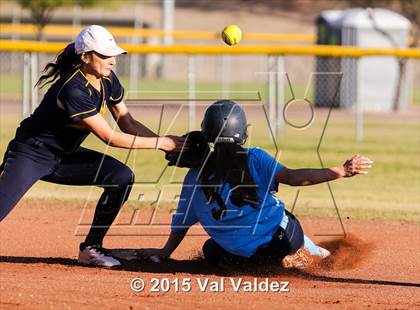 Thumbnail 1 in Flowing Wells vs. Pueblo (Tucson Badger Invitational) photogallery.
