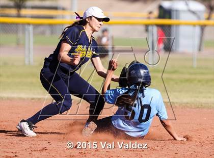 Thumbnail 2 in Flowing Wells vs. Pueblo (Tucson Badger Invitational) photogallery.