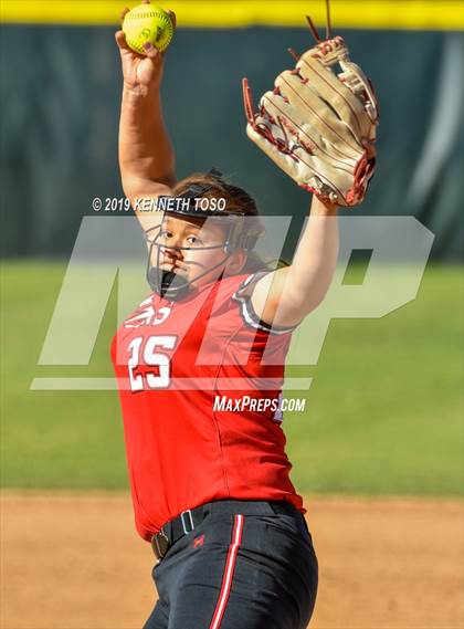 Thumbnail 2 in Stevens vs O'Connor photogallery.