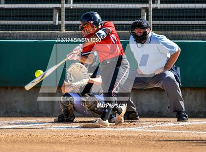 Thumbnail 3 in Stevens vs O'Connor photogallery.