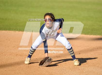 Thumbnail 3 in Stevens vs O'Connor photogallery.