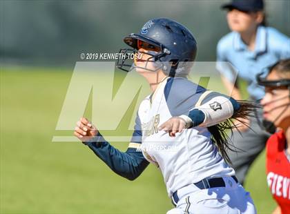 Thumbnail 1 in Stevens vs O'Connor photogallery.