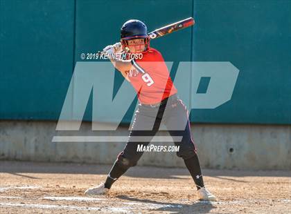 Thumbnail 3 in Stevens vs O'Connor photogallery.