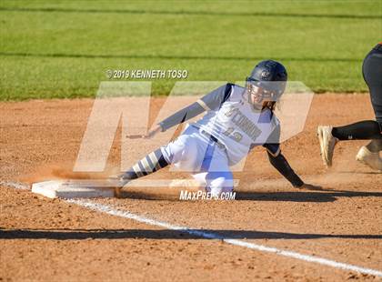 Thumbnail 2 in Stevens vs O'Connor photogallery.