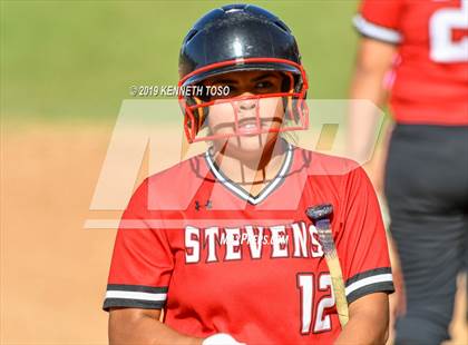 Thumbnail 2 in Stevens vs O'Connor photogallery.