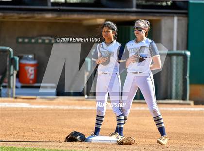 Thumbnail 2 in Stevens vs O'Connor photogallery.
