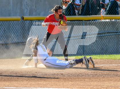 Thumbnail 3 in Stevens vs O'Connor photogallery.