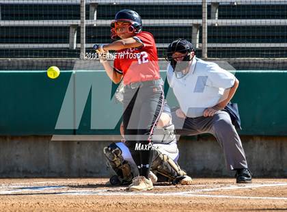 Thumbnail 1 in Stevens vs O'Connor photogallery.