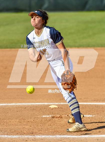 Thumbnail 3 in Stevens vs O'Connor photogallery.