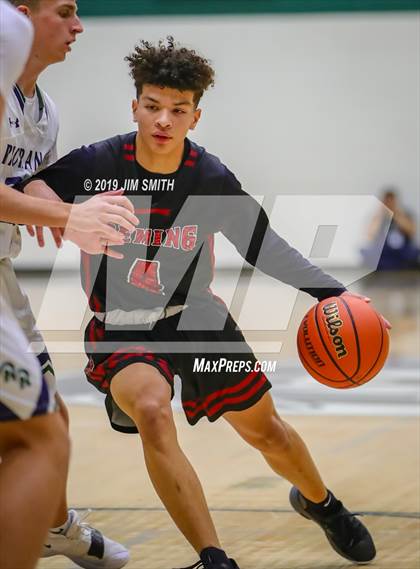 Thumbnail 2 in Deming vs. Rio Rancho(Jalene Berger Allstate Holiday Hoops Classic) photogallery.