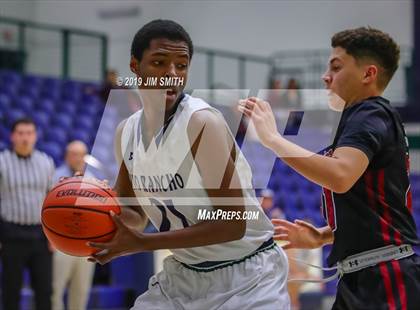 Thumbnail 2 in Deming vs. Rio Rancho(Jalene Berger Allstate Holiday Hoops Classic) photogallery.