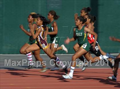Thumbnail 1 in Moore League Finals photogallery.
