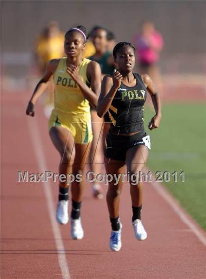 Thumbnail 3 in Moore League Finals photogallery.