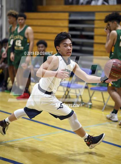 Thumbnail 1 in Castro Valley vs. Damonte Ranch (Damian Lillard Classic) photogallery.