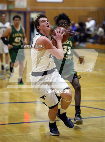 Thumbnail 1 in Castro Valley vs. Damonte Ranch (Damian Lillard Classic) photogallery.