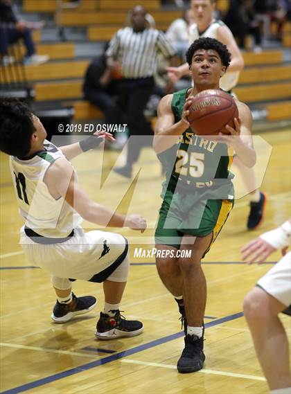 Thumbnail 2 in Castro Valley vs. Damonte Ranch (Damian Lillard Classic) photogallery.