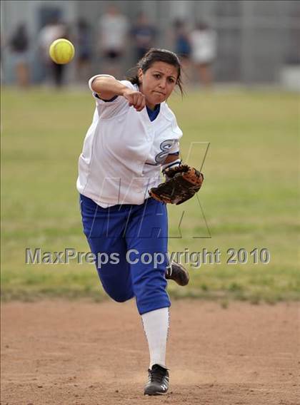 Thumbnail 3 in California @ El Rancho photogallery.